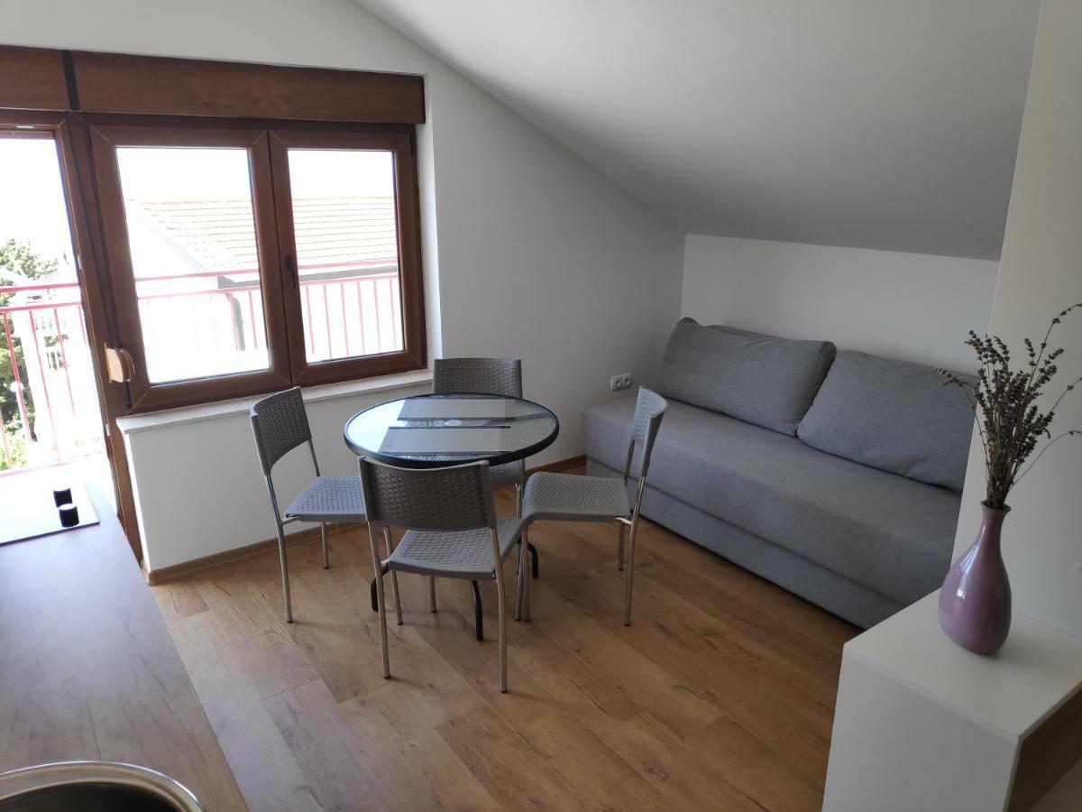 Anicic Apartment Podaca